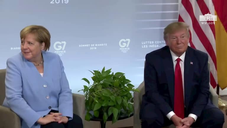 Angela Merkel i Donald Trump. Fot. YouTube