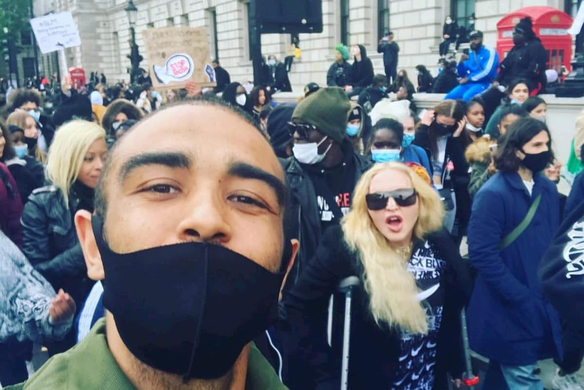 Madonna podczas londyńskiego protestu. Fot. Twitter