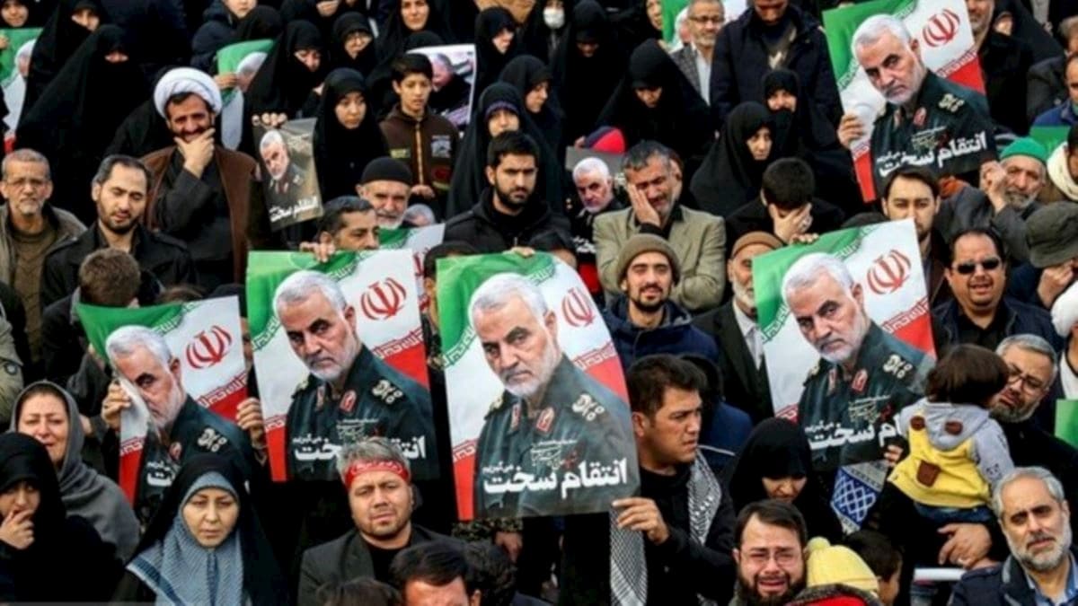 Antyamerykańska manifestacja w Iranie. Fot. Domena publiczna