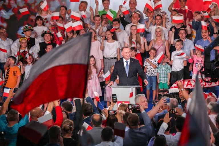 Andrzej Duda twardo: „Żadnych odszkodowań za mienie bezspadkowe. Mogą sobie przyjmować na świecie różne ustawy”