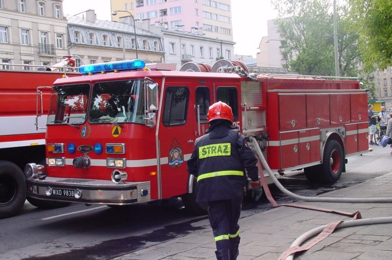 Rozszczelniony gazociąg! Strażacy ewakuowali 9 osób