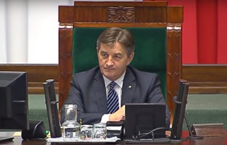 Marek Kuchciński jako szeregowy poseł wciąż otrzymywał pensje marszałka sejmu