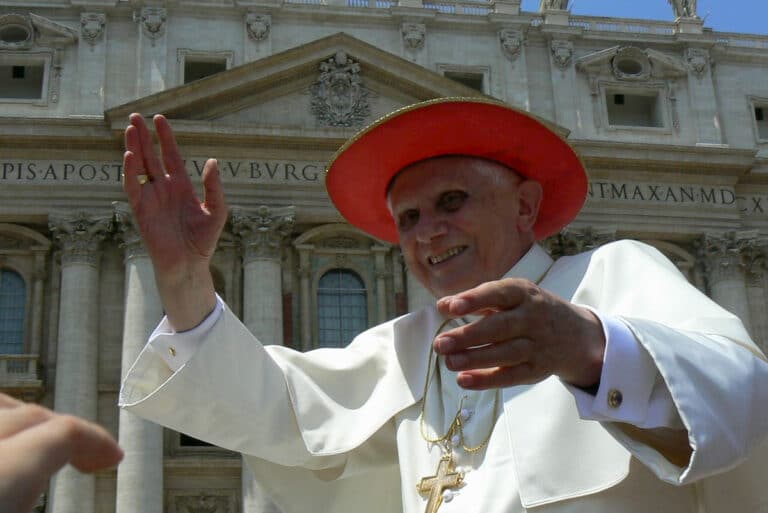 Benedykt XVI w 2007 r.