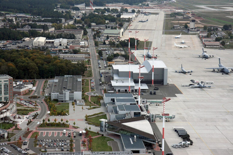 Baza lotnicza w Ramstein. Fot. domena publiczna