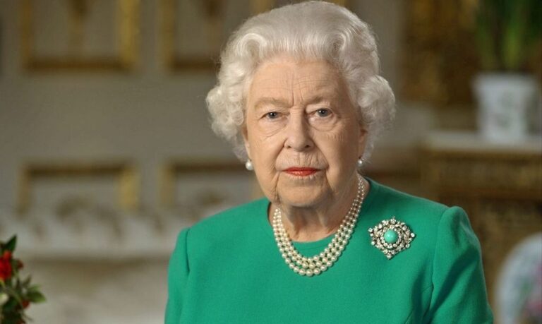 Brytyjska królowa nobilitowała wynalazców firmy AstraZeneca. Otrzymali tytuły rycerskie