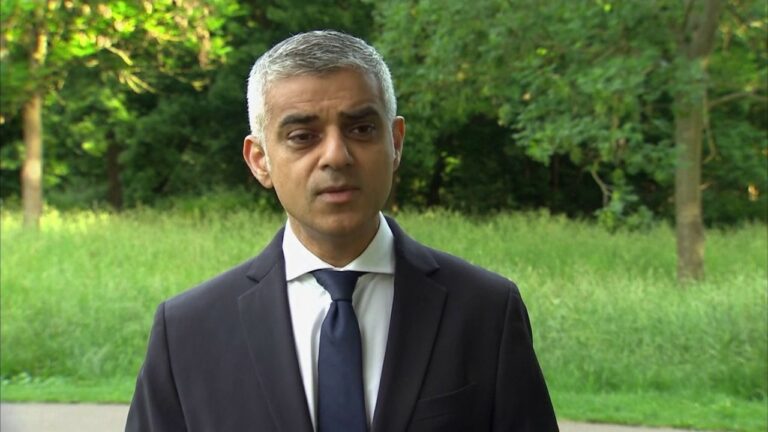 Burmistrz Londynu: epidemia w mieście wymknęła się spod kontroli