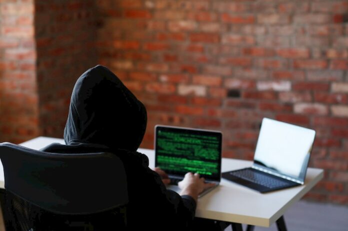 Mocna fala ataków hakerskich na USA. Kolejny dowód na to, żeby nie otwierać nieznanych maili