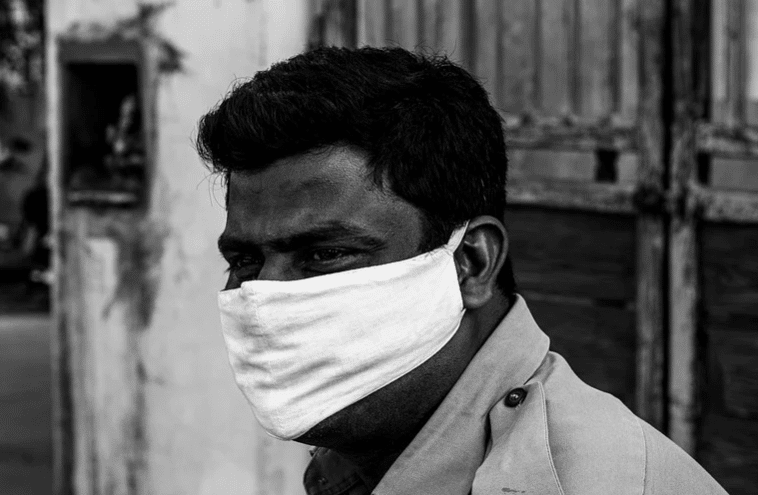 „Czarna Pleśń” – nowa epidemia, która pustoszy Indie