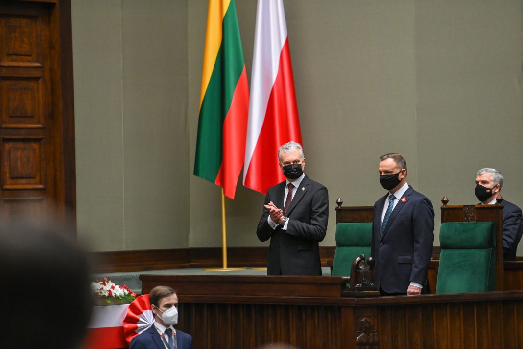Prezydenci Litwy i Polski w Sejmie. Fot. Facebook