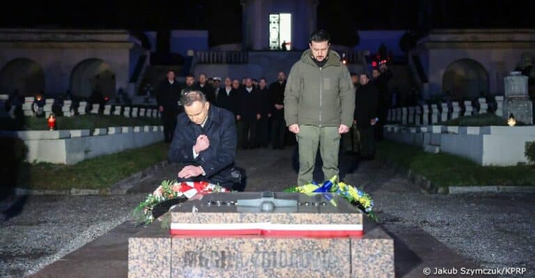 Dwaj prezydenci na Cmentarzu Obrońców Lwowa