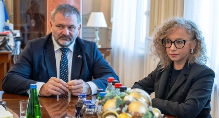 Babcia Kasia konsultantką u Żurka?